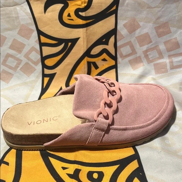 Vionic Georgie  Pink Suede Mules with Chain Detail - Size 7 - Picture 5 of 9